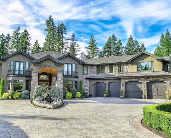 SOLD 2016 … Luxury Home on Washington National Golf Course